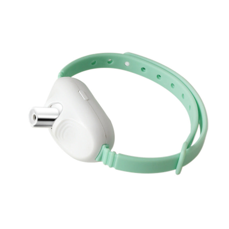 Hands-Free Laser Cat Teaser Collar